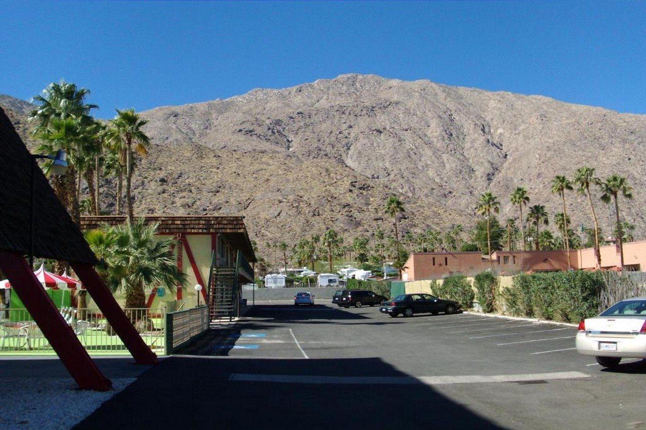 Desert Lodge Palm Springs Bagian luar foto